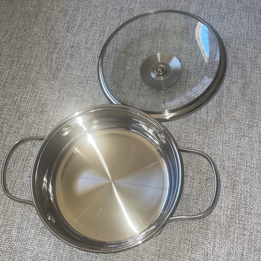 BN Wolfgang Puck Stainless triply encapsulated steel cookware for even heat